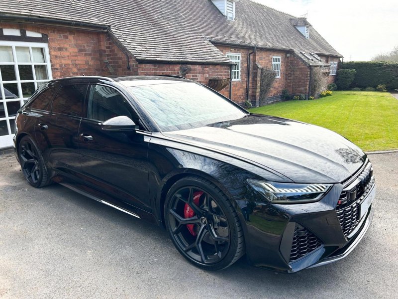 AUDI RS6