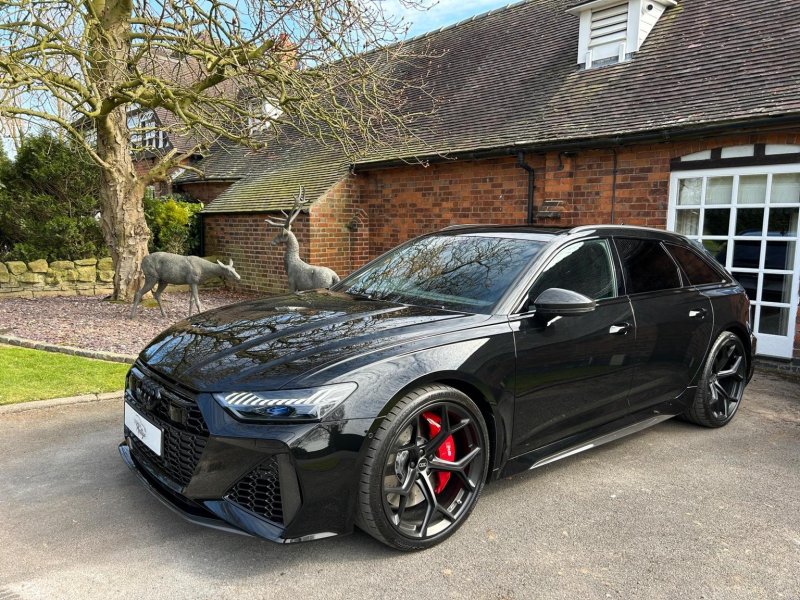 AUDI RS6