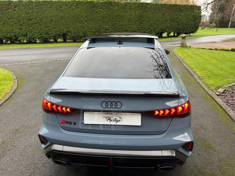 AUDI RS3