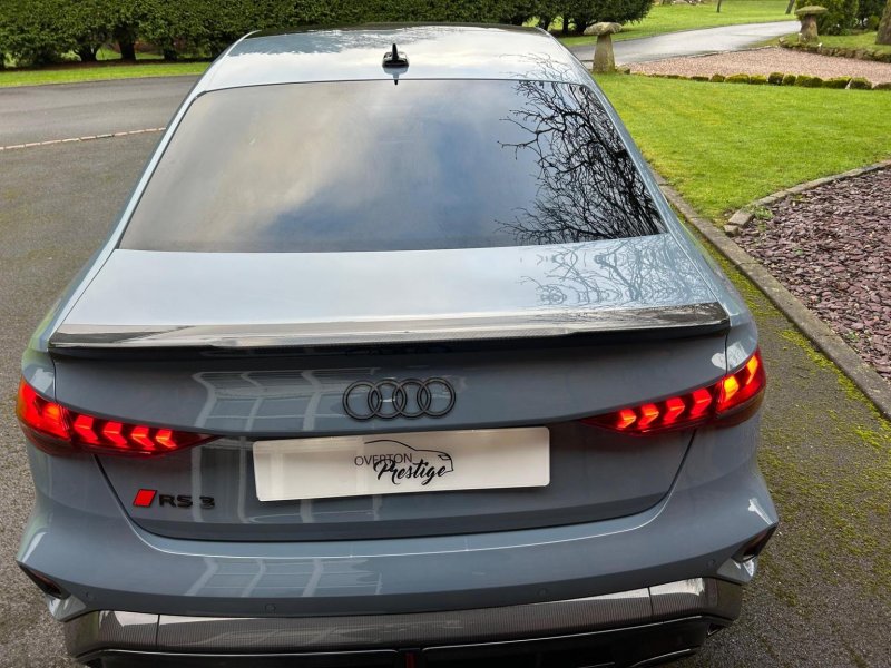 AUDI RS3