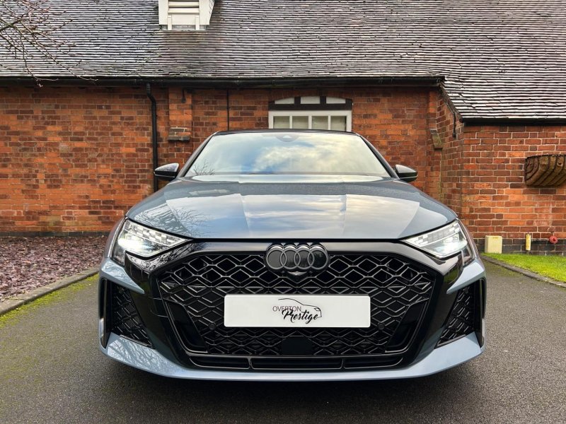AUDI RS3