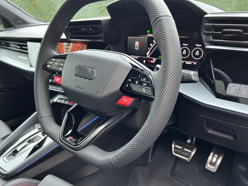 AUDI RS3