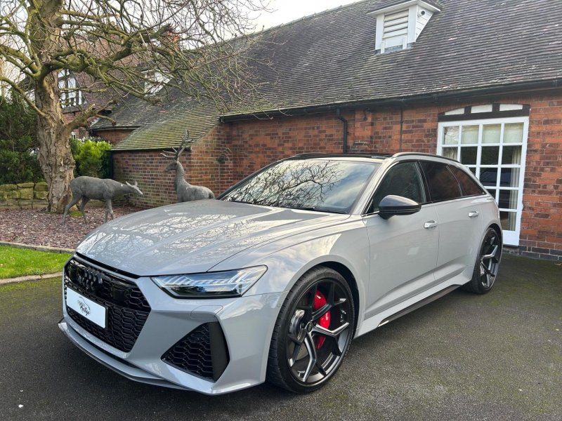 AUDI RS6
