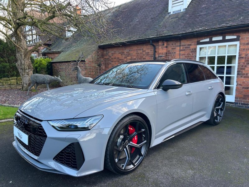 AUDI RS6