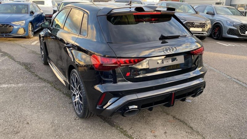 AUDI RS3