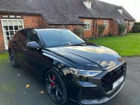AUDI RSQ8