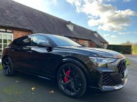 AUDI RSQ8