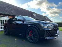 AUDI RSQ8