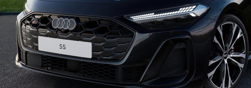 AUDI S5
