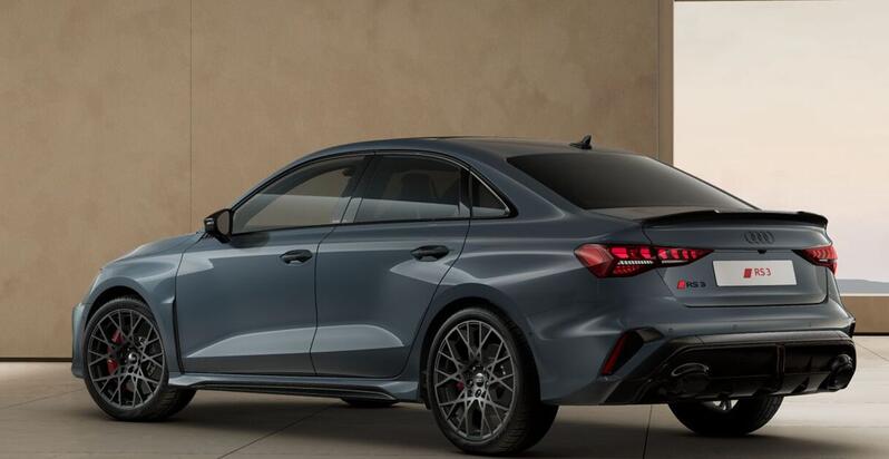 AUDI RS3